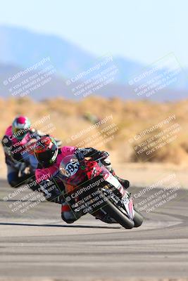 media/Jan-10-2025-CVMA Friday Practice (Fri) [[489e0da257]]/Group 4 and Trackday/Session 4 (Turn 16)/